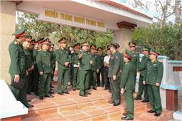 Bộ Quốc phòng kiểm tra công tác tu bổ, tôn tạo nghĩa trang liệt sĩ quân tình nguyện Trung Quốc tại Lạng Sơn